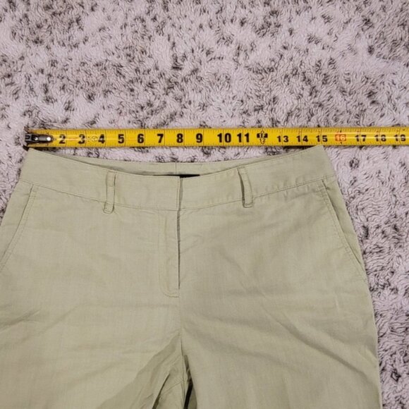 Lafayette 148 Size 4 Classic Pastel Green Stretch Preppy Cuffed Tapered Capris - Picture 5 of 10